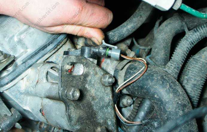 Как избежать ошибок при отсоединении разъема