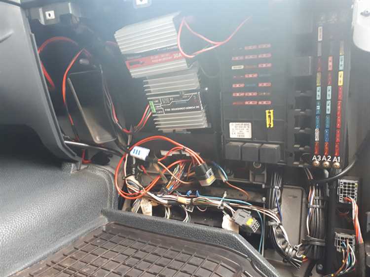 Требования к креплению аккумуляторов и защита от замыканий