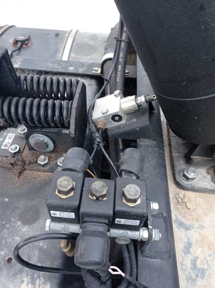 Как подключить пневмосидения на камаз через ручник Как подключить пневмосидения на камаз через ручник