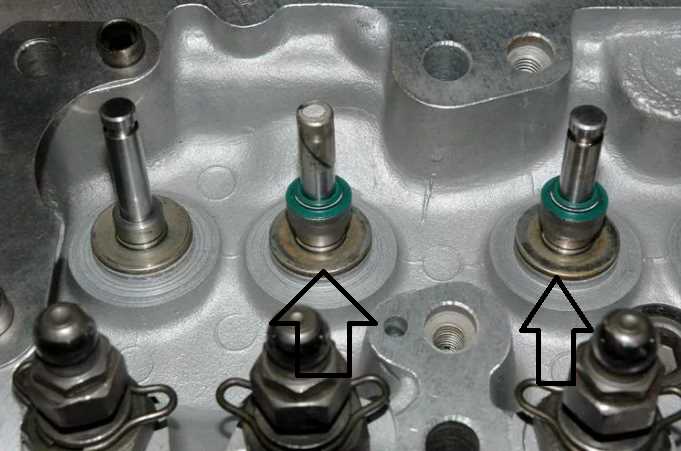 Удаление старых маслосъемных колпачков на КамАЗ 740