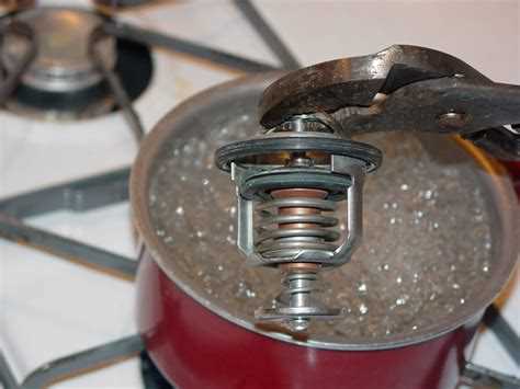 Необходимые инструменты и материалы для замены термостата