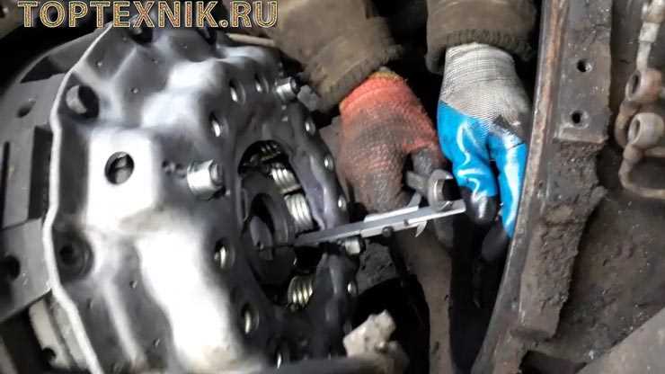 Проверка и настройка рабочей нагрузки сцепления после установки