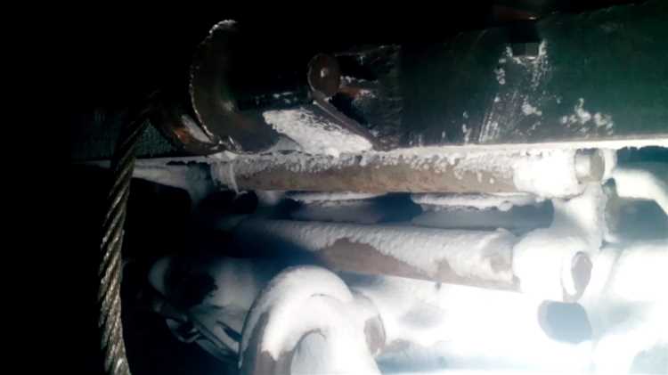 Подготовка инструмента и доступ к гидроусилителю руля