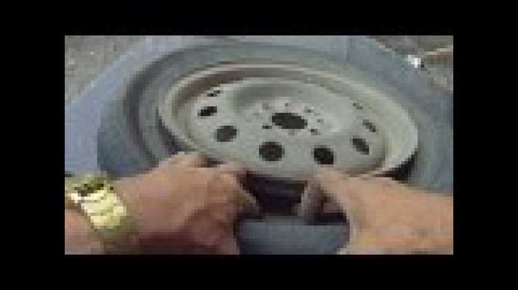 Техника безопасного снятия покрышки с обода Камаза