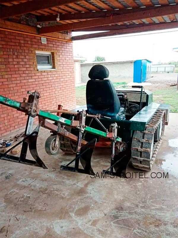 Тестирование и настройка работы гусеничного трактора