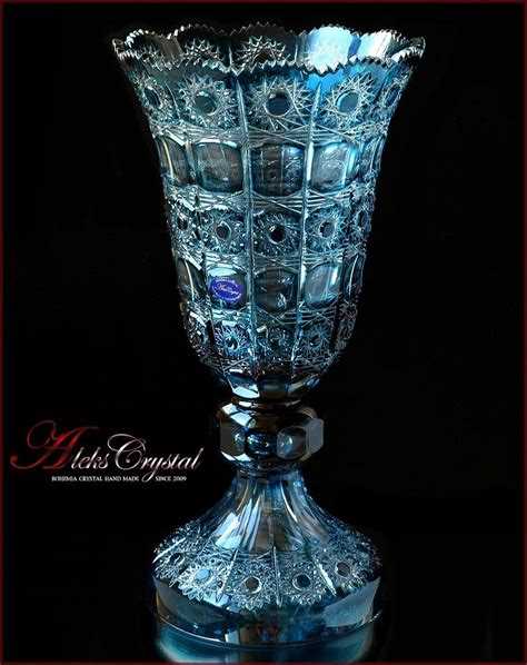 Сколько стоит хрустальная ваза