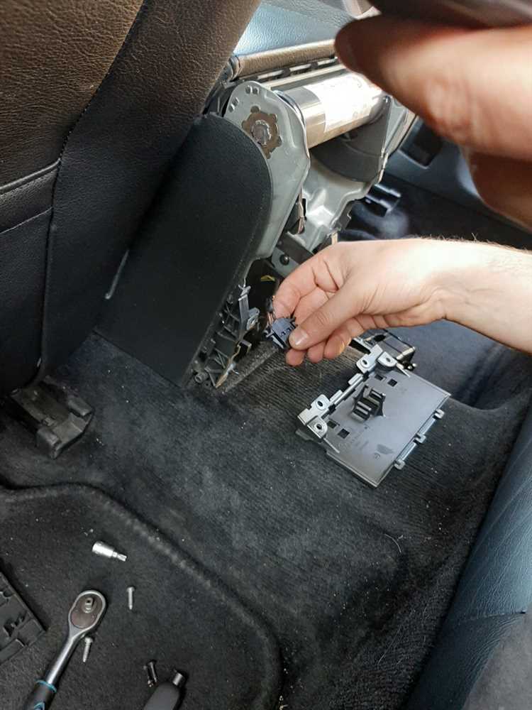 Как изменения логотипа отражают стратегию Volvo