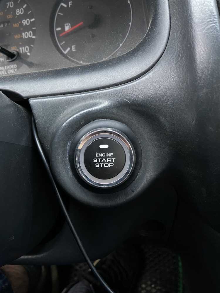 Как открыть toyota corolla без ключа
