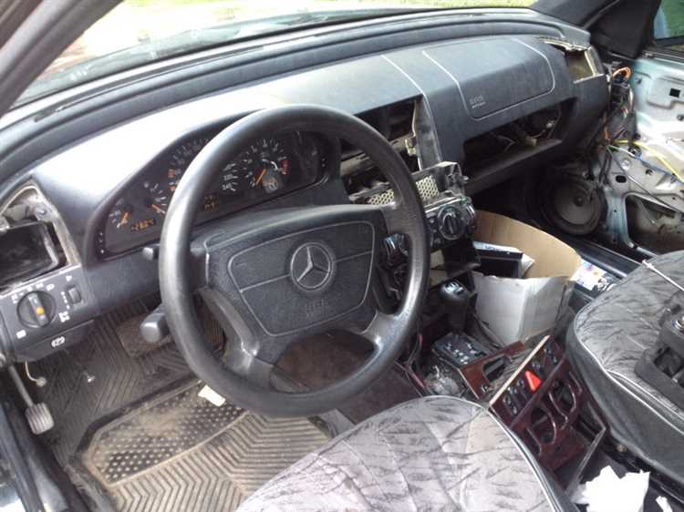 Шаг 3: Как найти рычаг или кнопку регулировки