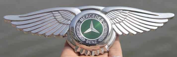 Как менялось написание и использование названия Mercedes-Benz со временем
