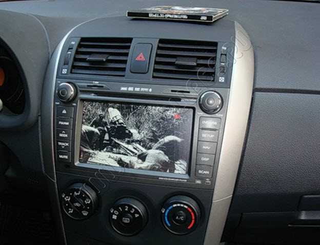 Как подключиться в магнитоле в toyota corolla