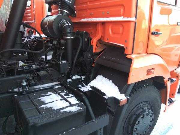 Подготовка к подъему кабины Volvo FH12: что нужно проверить