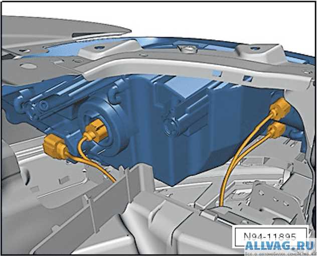 Снятие крышки фары на Volkswagen Polo