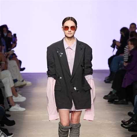 Где и когда проходит Mercedes Fashion Week 2021: адреса, даты и формат мероприятия