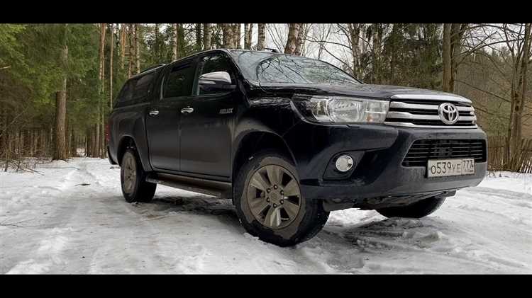 Правильное ударение в слове Toyota Hilux