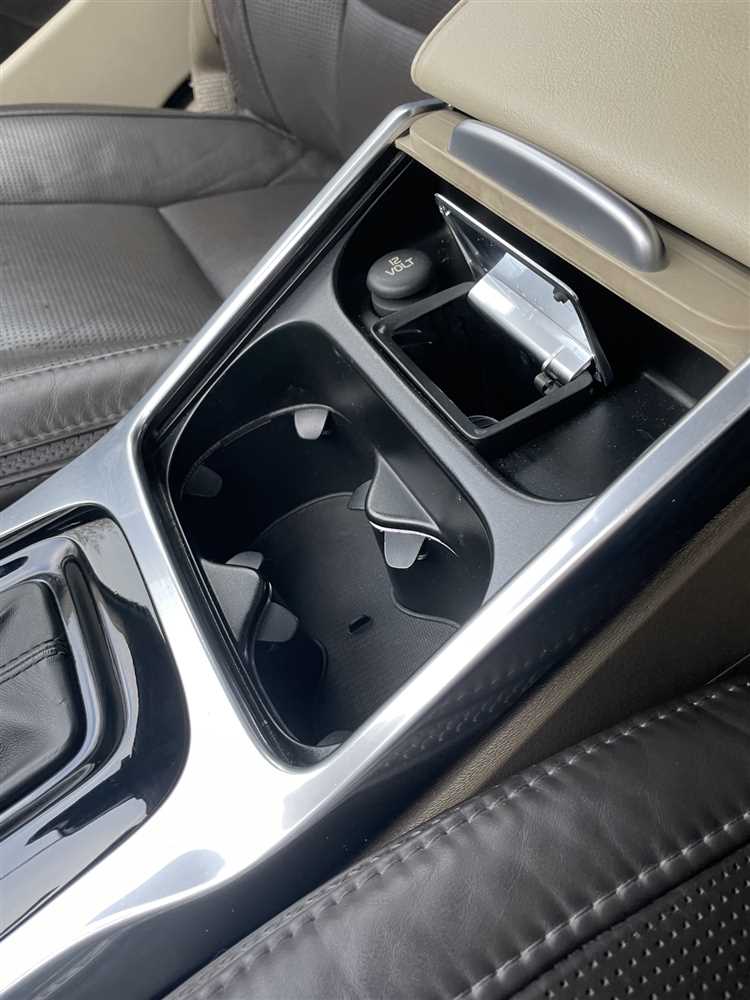 Ремонт мотора регулировки зеркала Volvo XC70