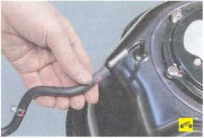 Подготовка к разъединению топливных трубок: что нужно проверить