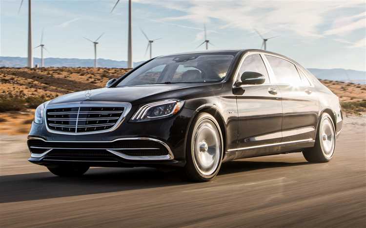 Значки, эмблемы и надписи: что выдает Maybach