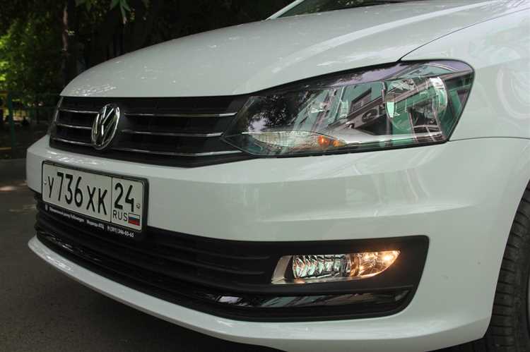Рекомендации по уходу за системой освещения Volkswagen Polo 2012