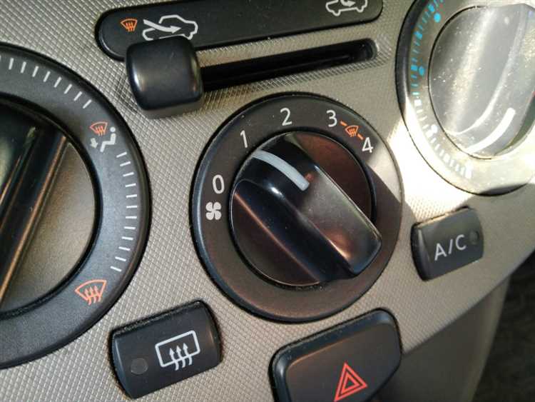Как включить печку на toyota opa