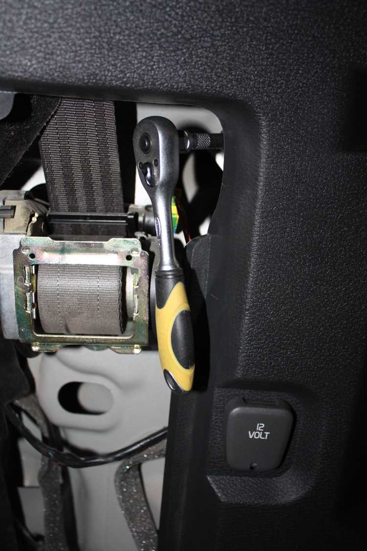 Какой тип лампочки используется в заднем поворотнике Volvo XC90