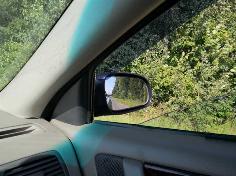 Ремонт и замена номеров зеркал на автомобилях Volvo