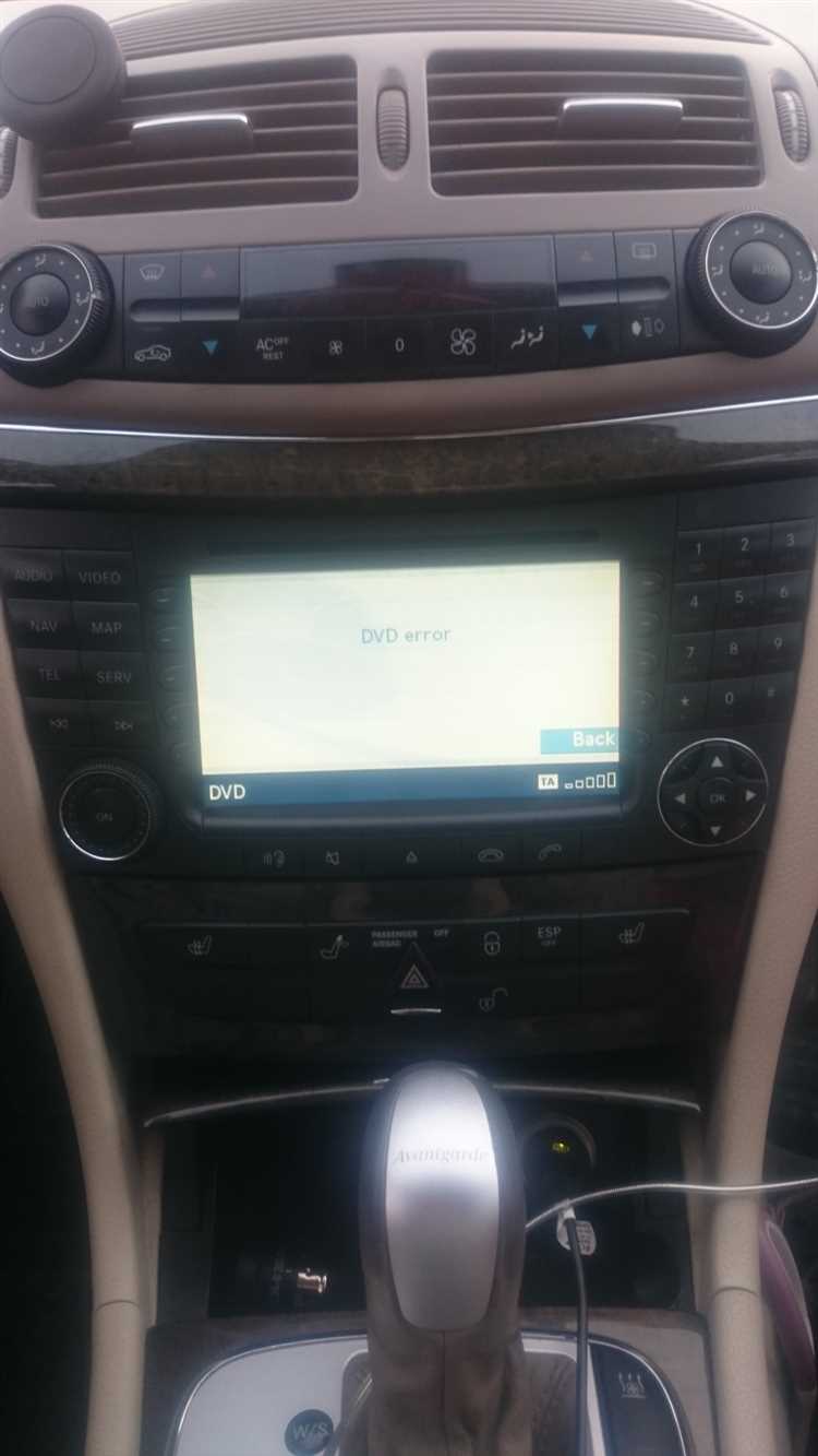 Управление климат-контролем через бортовой компьютер