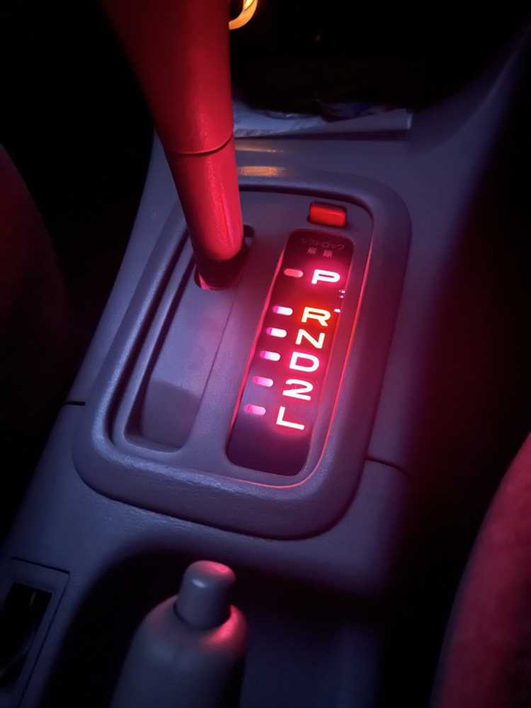 Типы ламп для фар Toyota Corolla 100