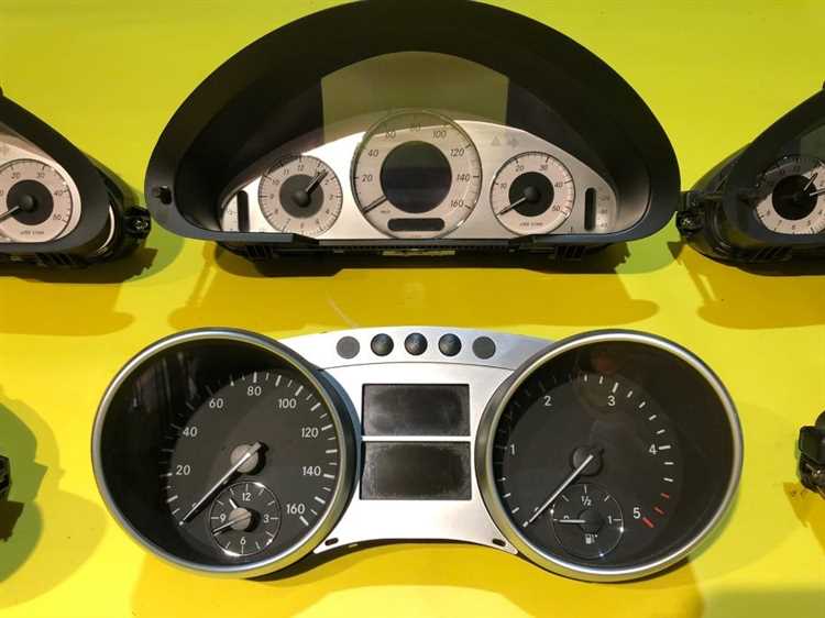 Проблемы с яркостью и цветом светодиодов в щитке приборов