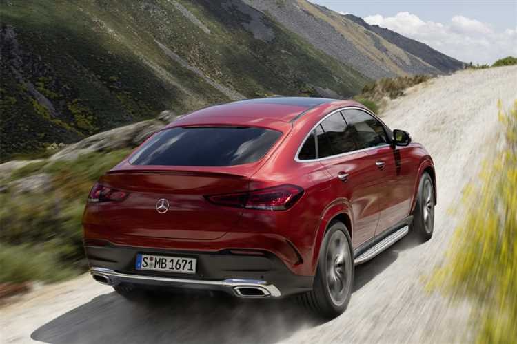 Какой бензин заливать в mercedes glc 2021