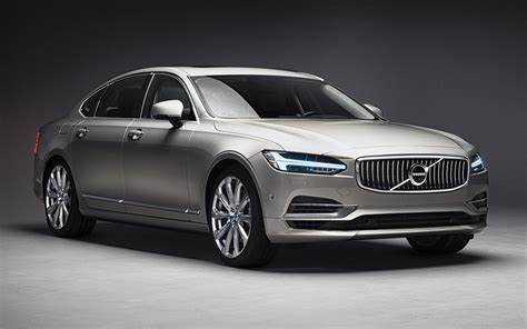На что обратить внимание при покупке подержанного седана Volvo