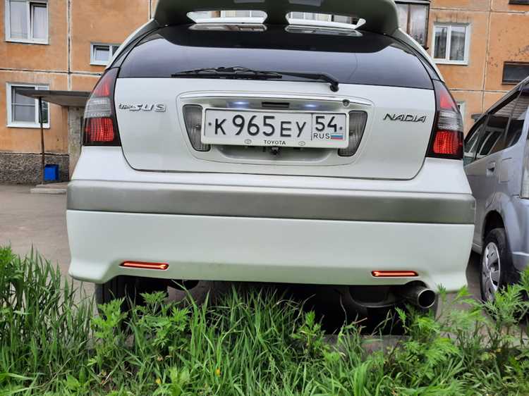 Как определить нужный цоколь без снятия лампы