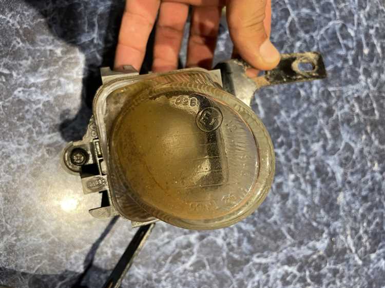 Рейтинг популярных производителей цоколей для Volvo 850