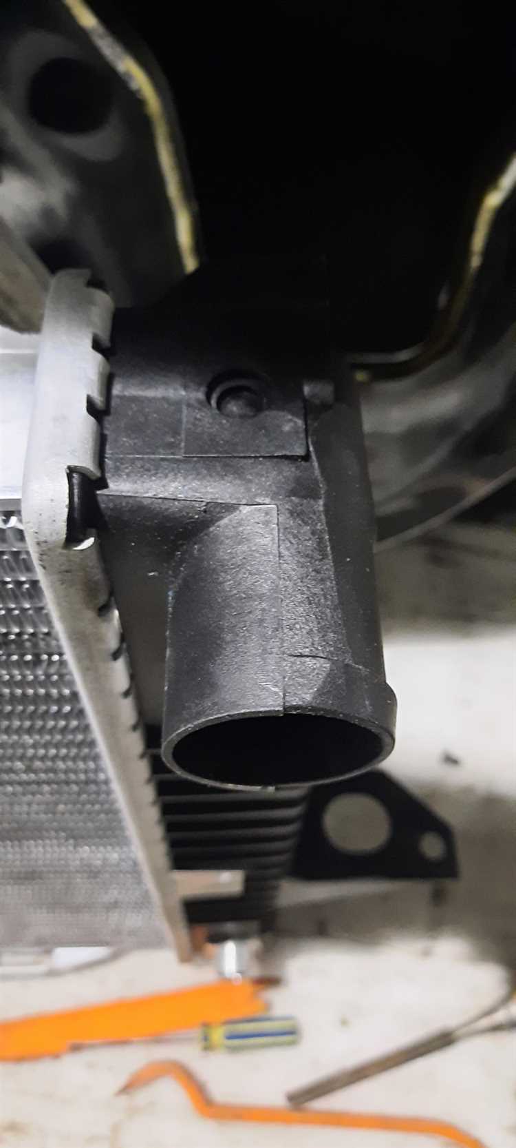 Какой цоколь в фарах volvo 850