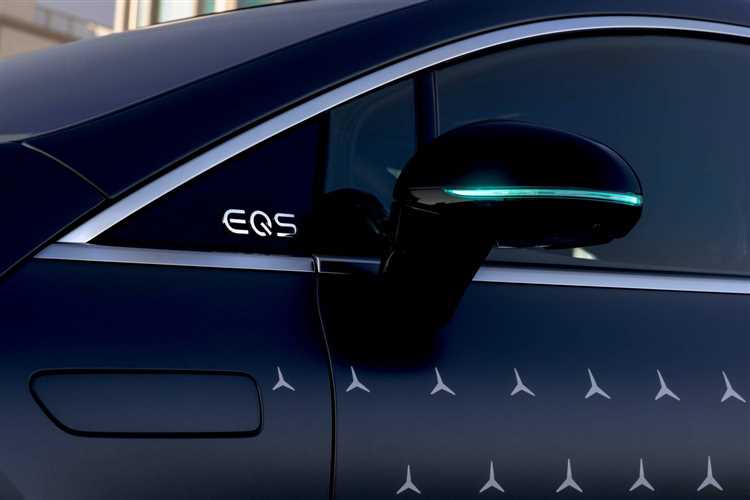 Кто ее убьет получит новый mercedes Кто ее убьет получит новый mercedes