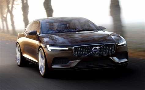 Кто владеет Volvo Group и как она отличается от Volvo Cars