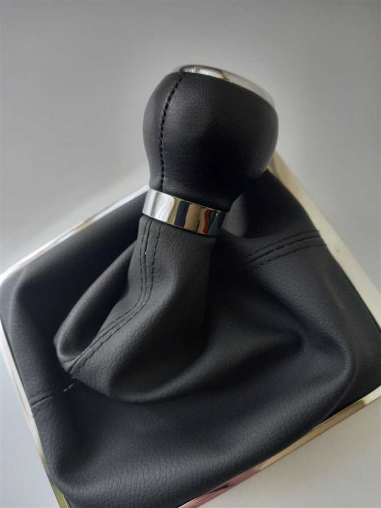 Пошаговая инструкция по установке буксировочного крюка вручную