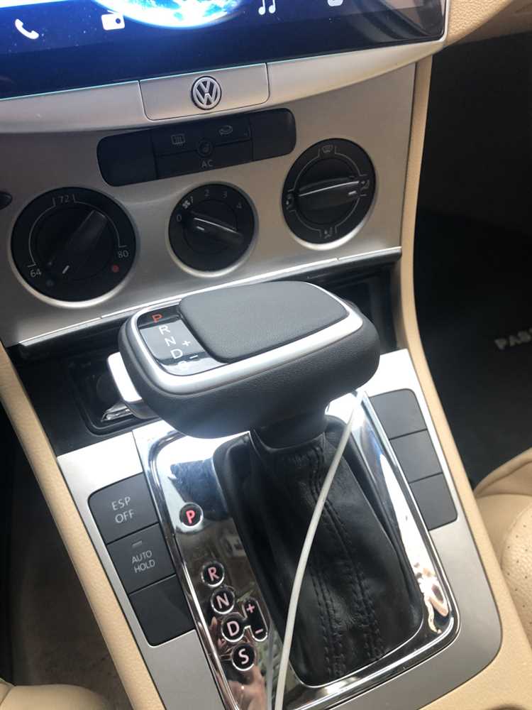 Совместимость буксировочных крюков с оригинальной резьбой Passat B6