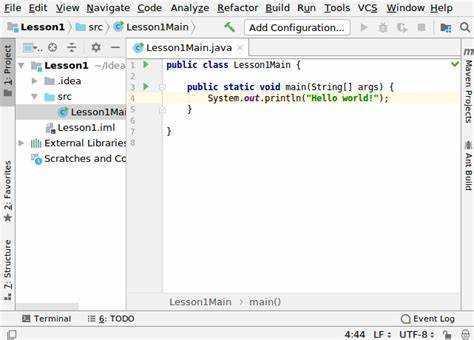 На чем написана java