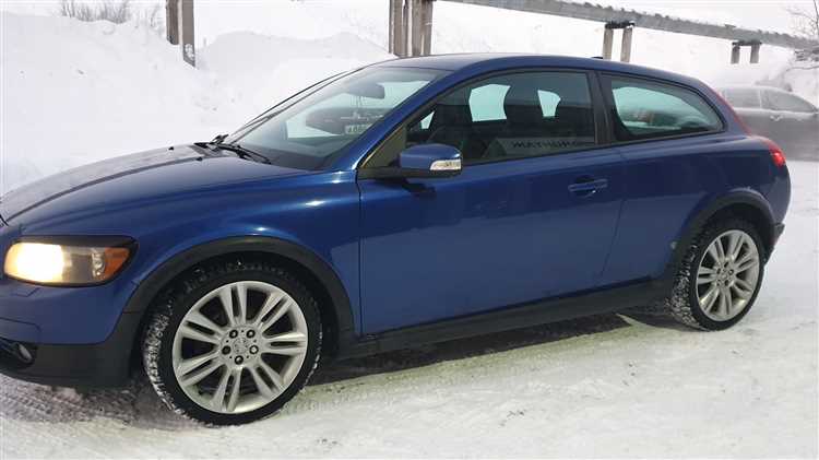 Сколько грамм фреона volvo c30