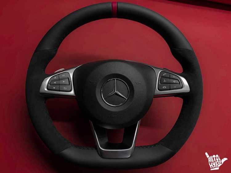 Сколько кнопок на руле mercedes amg gt