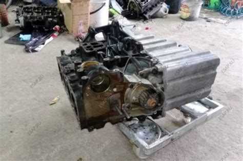 Какой объем масла требуется для двигателя 2.0 TDI Volkswagen Amarok?