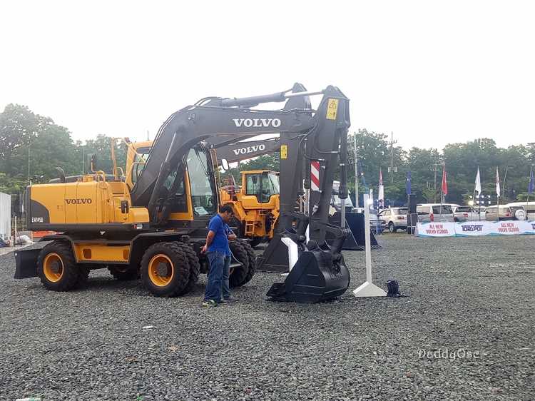 Влияние остатка топлива в баке на работу двигателя Volvo EC200D