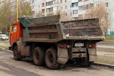 Как узнать актуальную цену Камаза земли в Омске