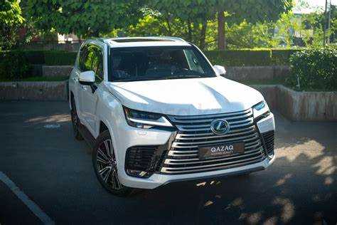 Стоимость Lexus LX600 в разных комплектациях