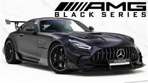 Какие факторы влияют на цену Mercedes AMG GT Black Series в 2025 году?