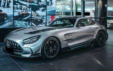 Стоимость обслуживания и содержания Mercedes AMG GT Black Series в 2025 году