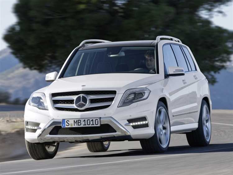 Каков официально заявленный вес Mercedes GLK?