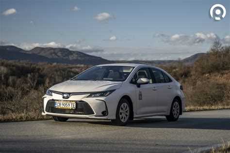 Как изменился вес Toyota Corolla с 2000 по 2025 год