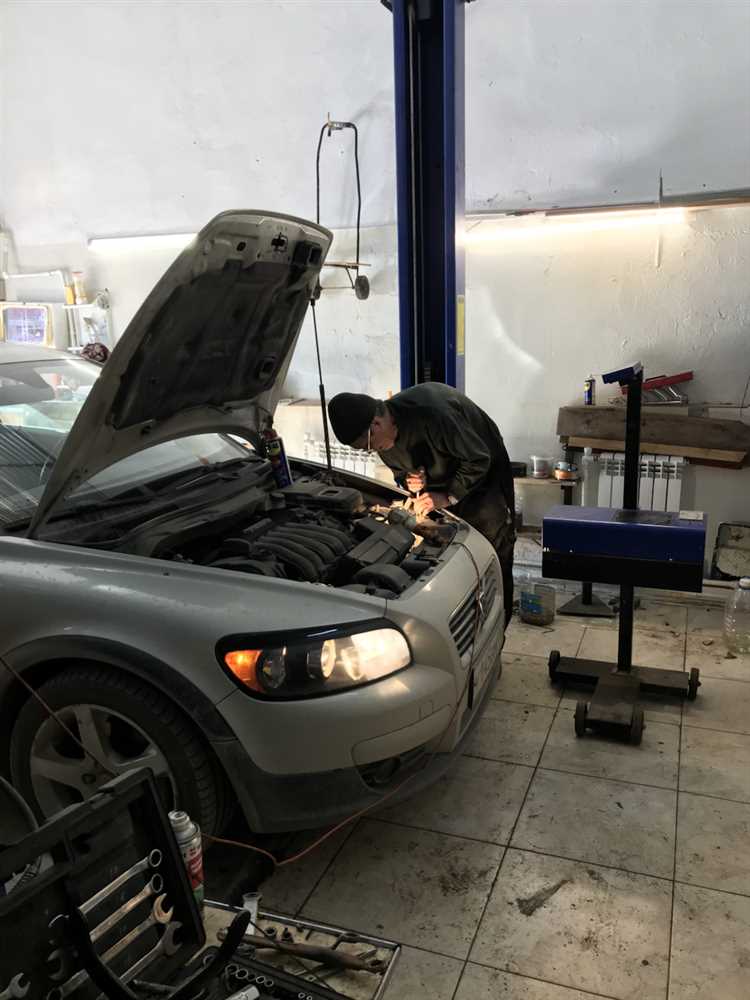 Как снять передний бампер для доступа к противотуманной фаре Volvo C30